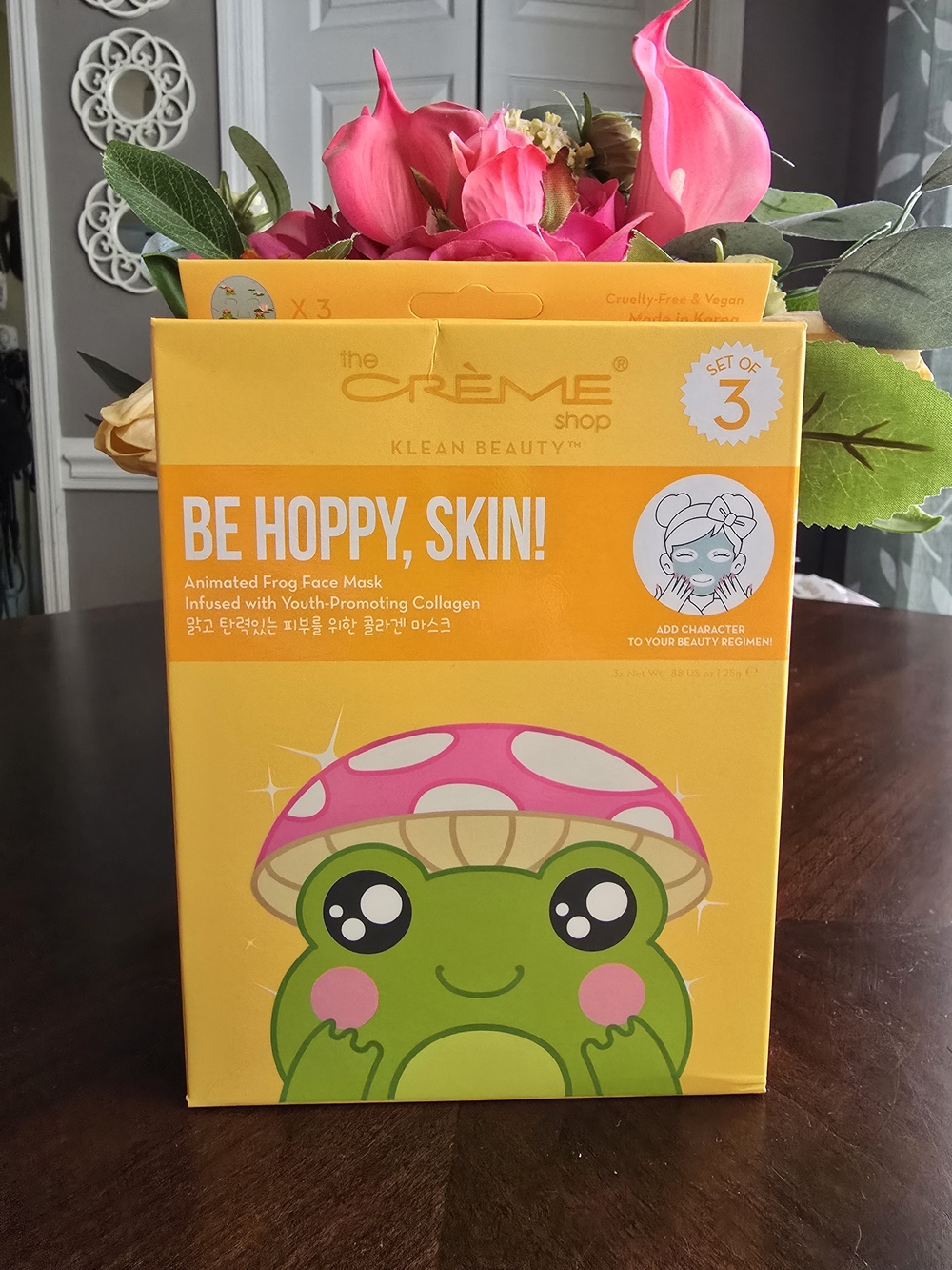 The CREME Shop Be Hoppy, Skin! Animated Frog Face Mask